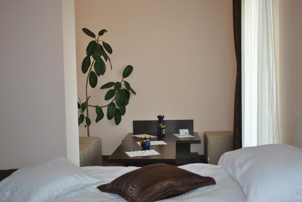 Pensiunea Queen Mary Sînpetru Habitación foto